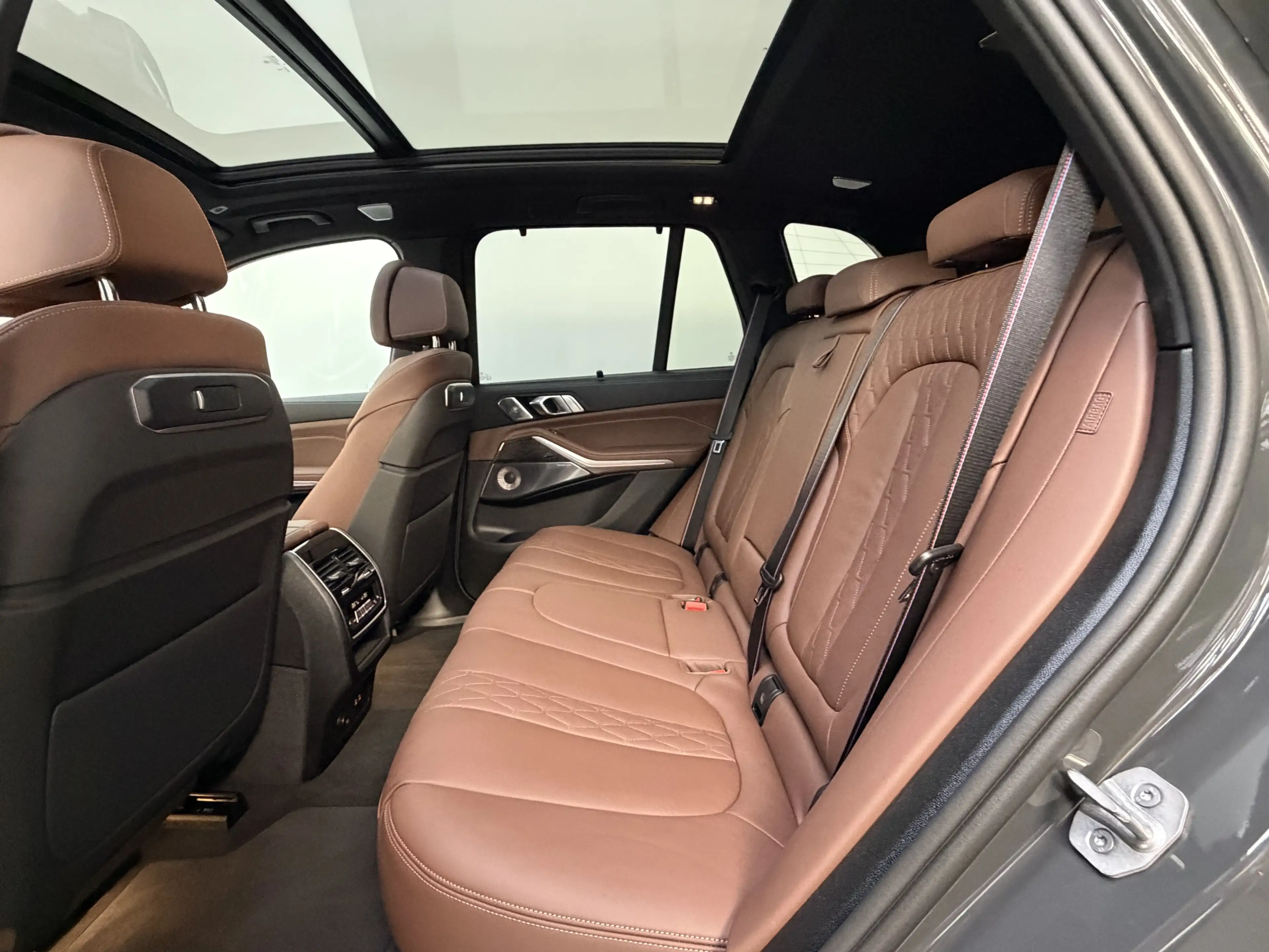 BMW X5 xDrive50e M Sport Pro B&W AHK 22Zoll ACC Pano — photo 20