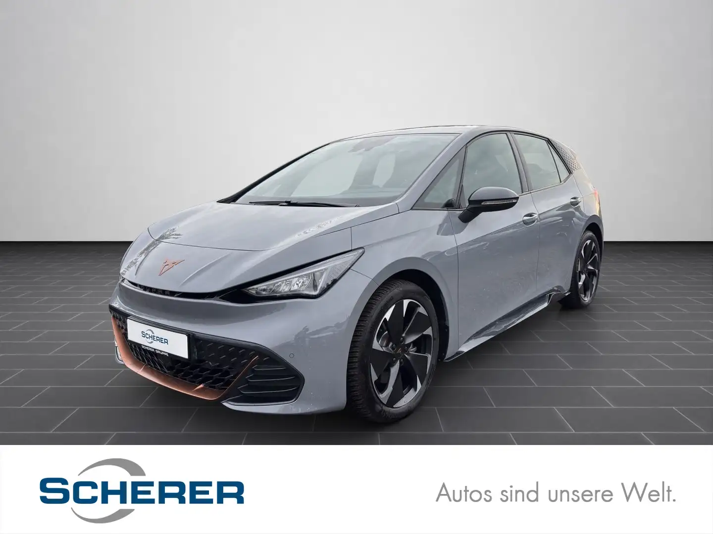 CUPRA Born 62kWh GJR 19" ALU PDC LED DAB Grau - 1