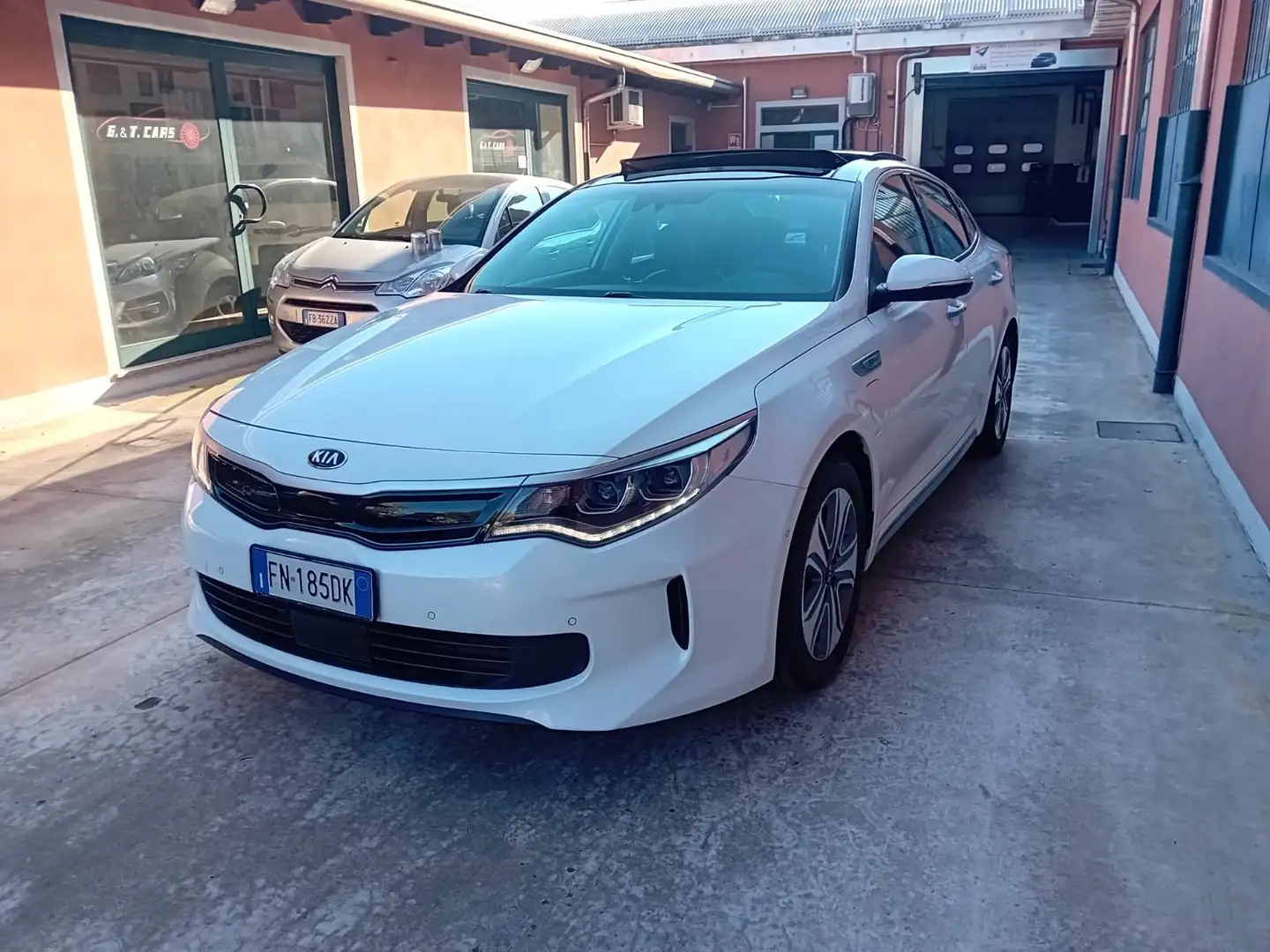 Kia Optima Optima 2.0 gdi plug-in hybrid auto Bianco - 1