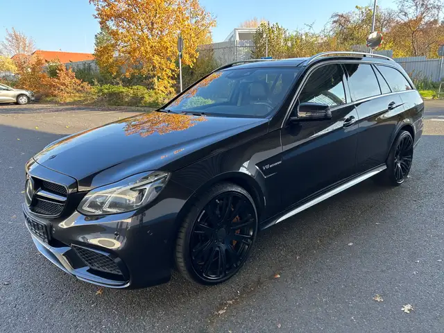 Mercedes-Benz E 63 AMG E 63 S AMG 4Matic