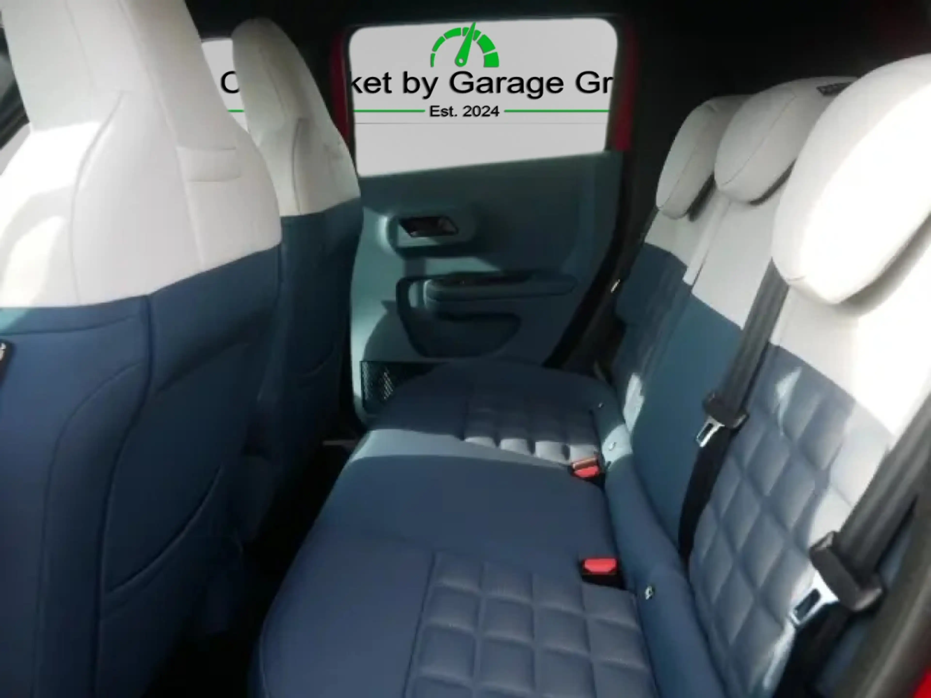 Fiat Grande Panda HYBRID LA PRIMA 1.2 — photo 11