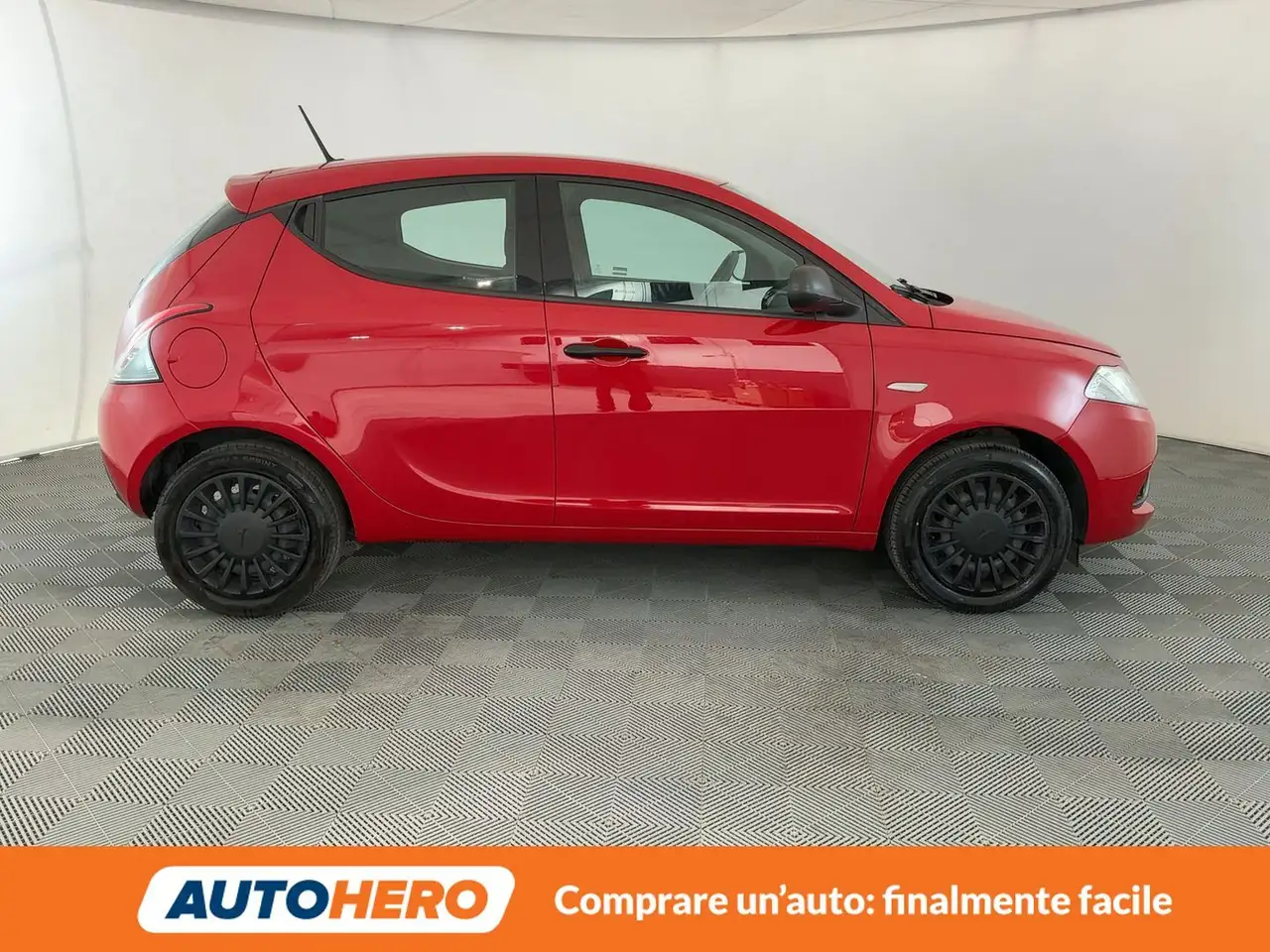 Lancia Ypsilon 2021 — фото 7