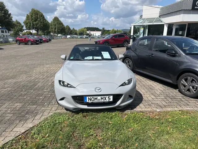 Mazda MX-5 1.5L SKYACTIV G (132 hp)