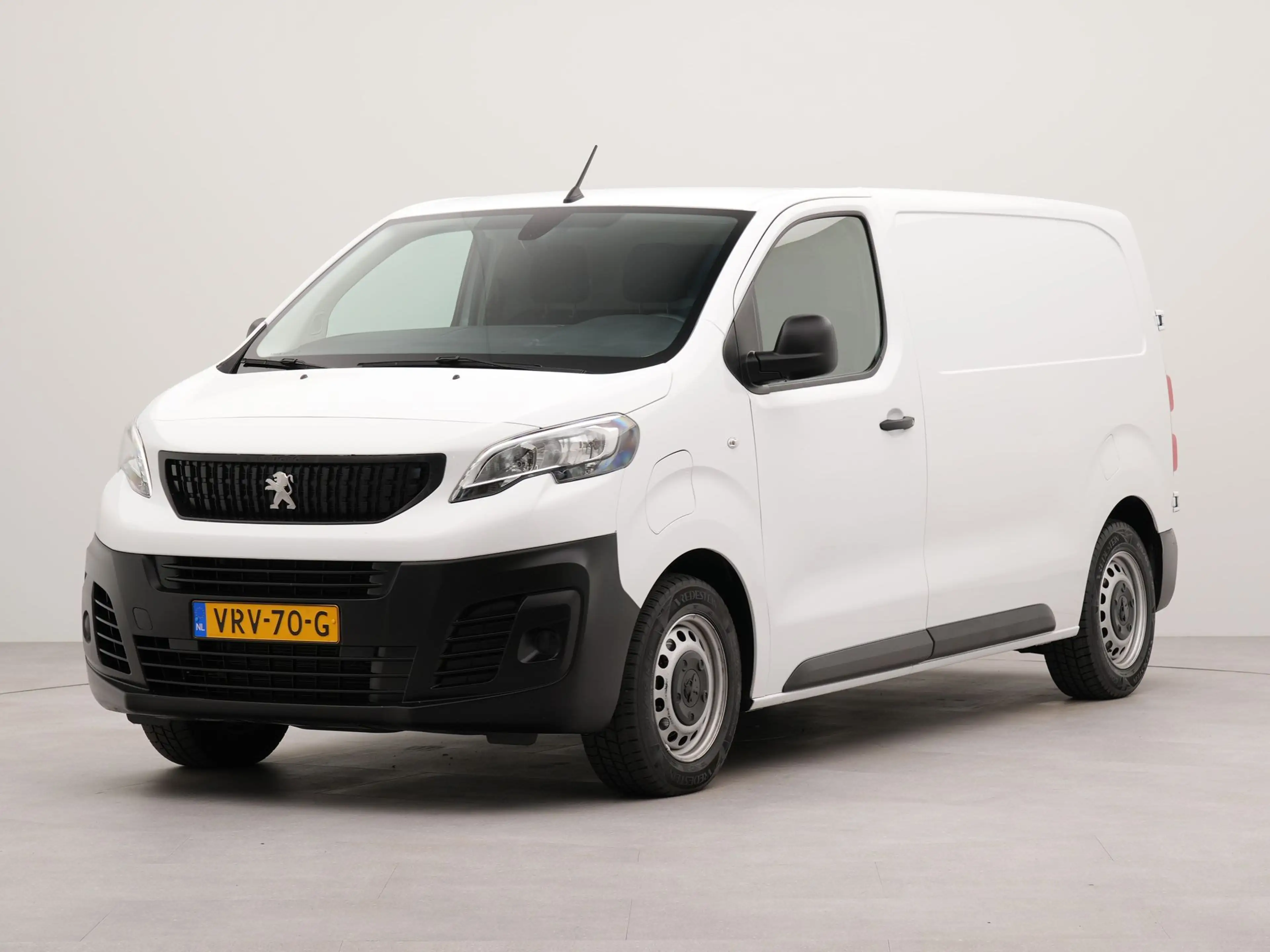 Peugeot e-Expert Standard Premium 75 kWh incl trekhaak 100Kw, Wltp