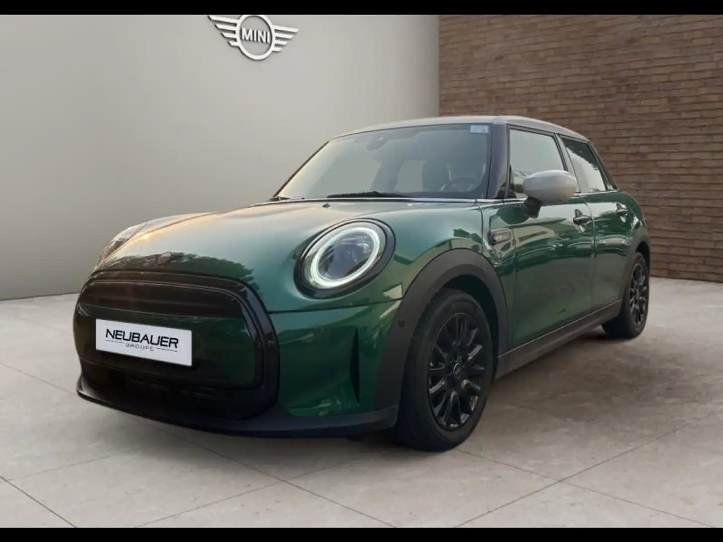 MINI Cooper Cooper 136ch Edition Camden BVA7 Vert - 1