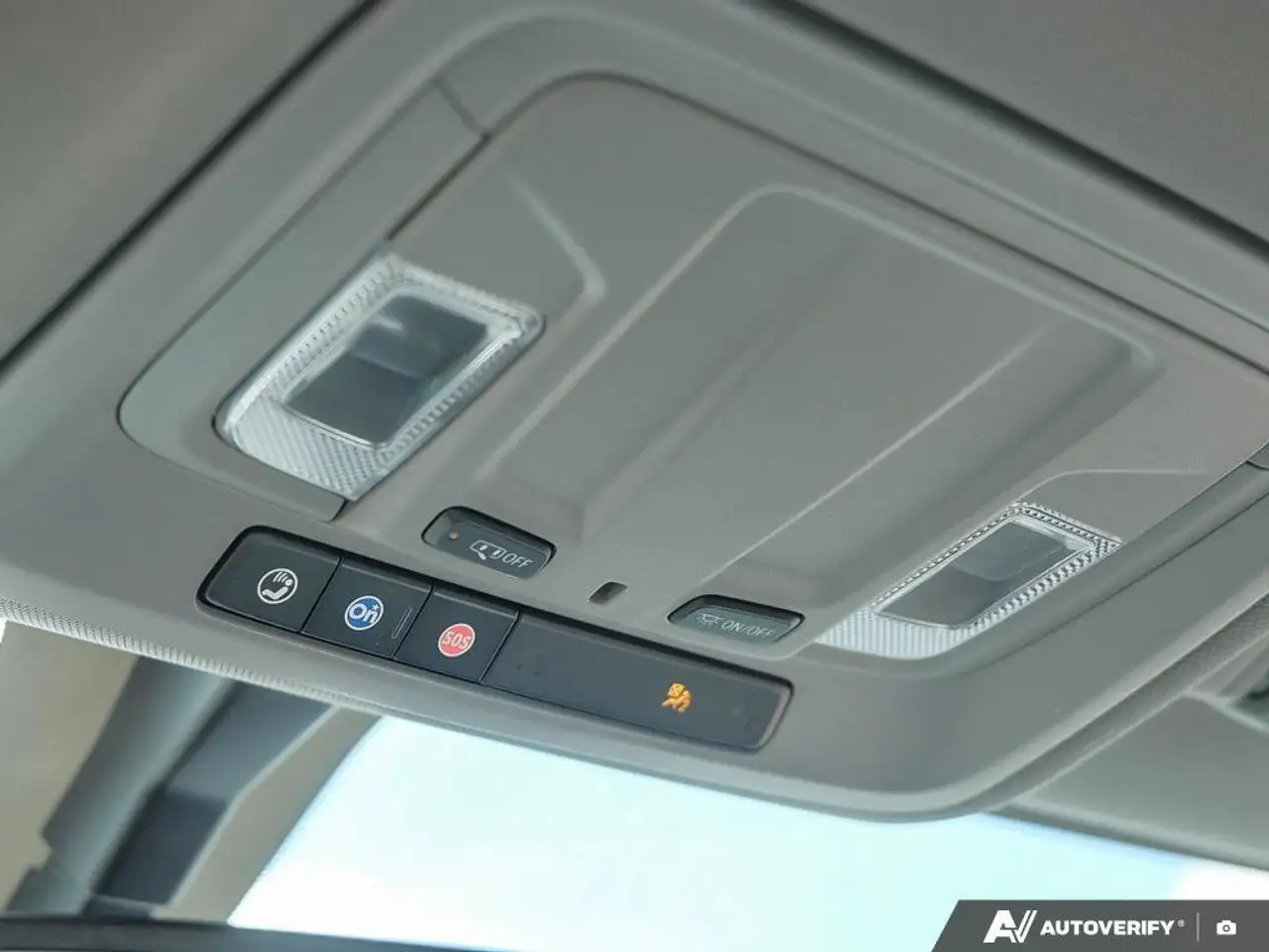 GMC Sierra 2500HD снимка GMC Sierra 2500HD