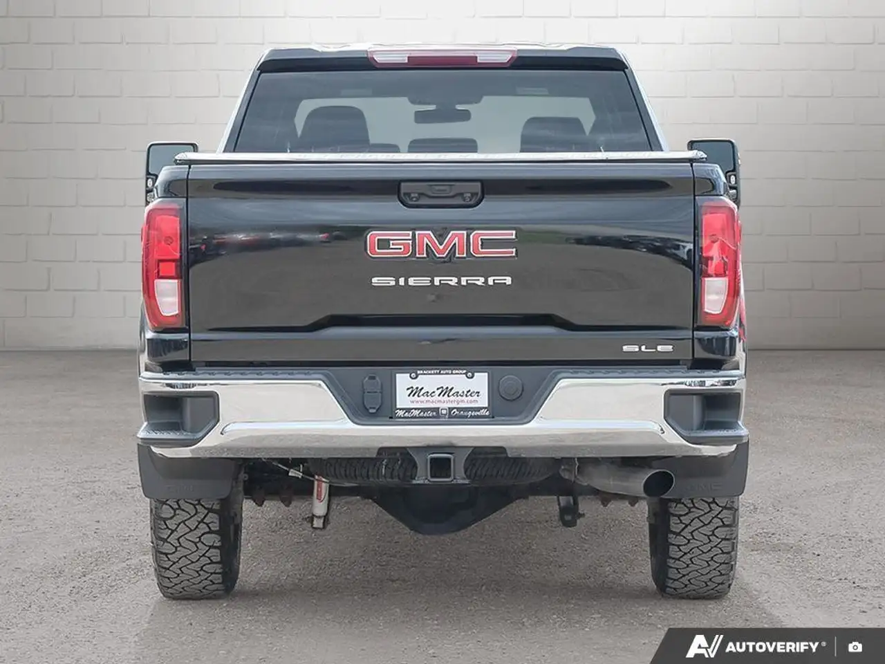 GMC Sierra 2500HD снимка GMC Sierra 2500HD