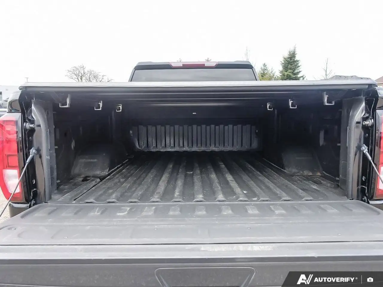 GMC Sierra 2500HD снимка GMC Sierra 2500HD