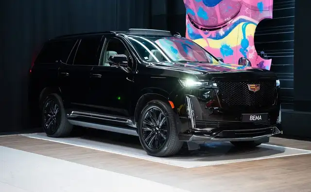 Cadillac Escalade Sport Platinum 6.2 V8 420ch | Toit ouvrant et panoramique Suspension Pneumatique Marchepieds électriques À partir de 1 99