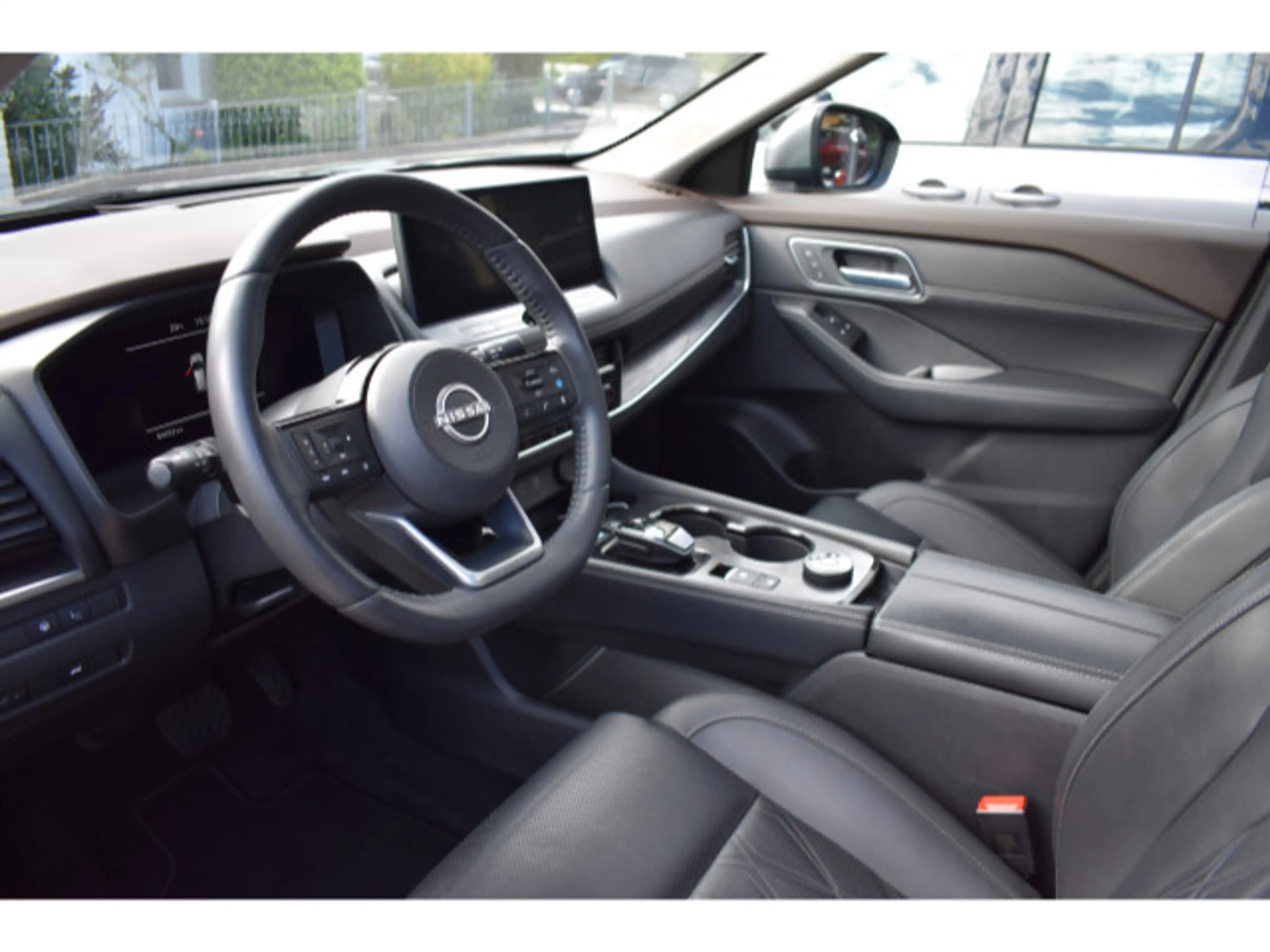 Nissan X-Trail e-Power e-4orce Tekna+ AHK Gestepptes Pr — photo 14
