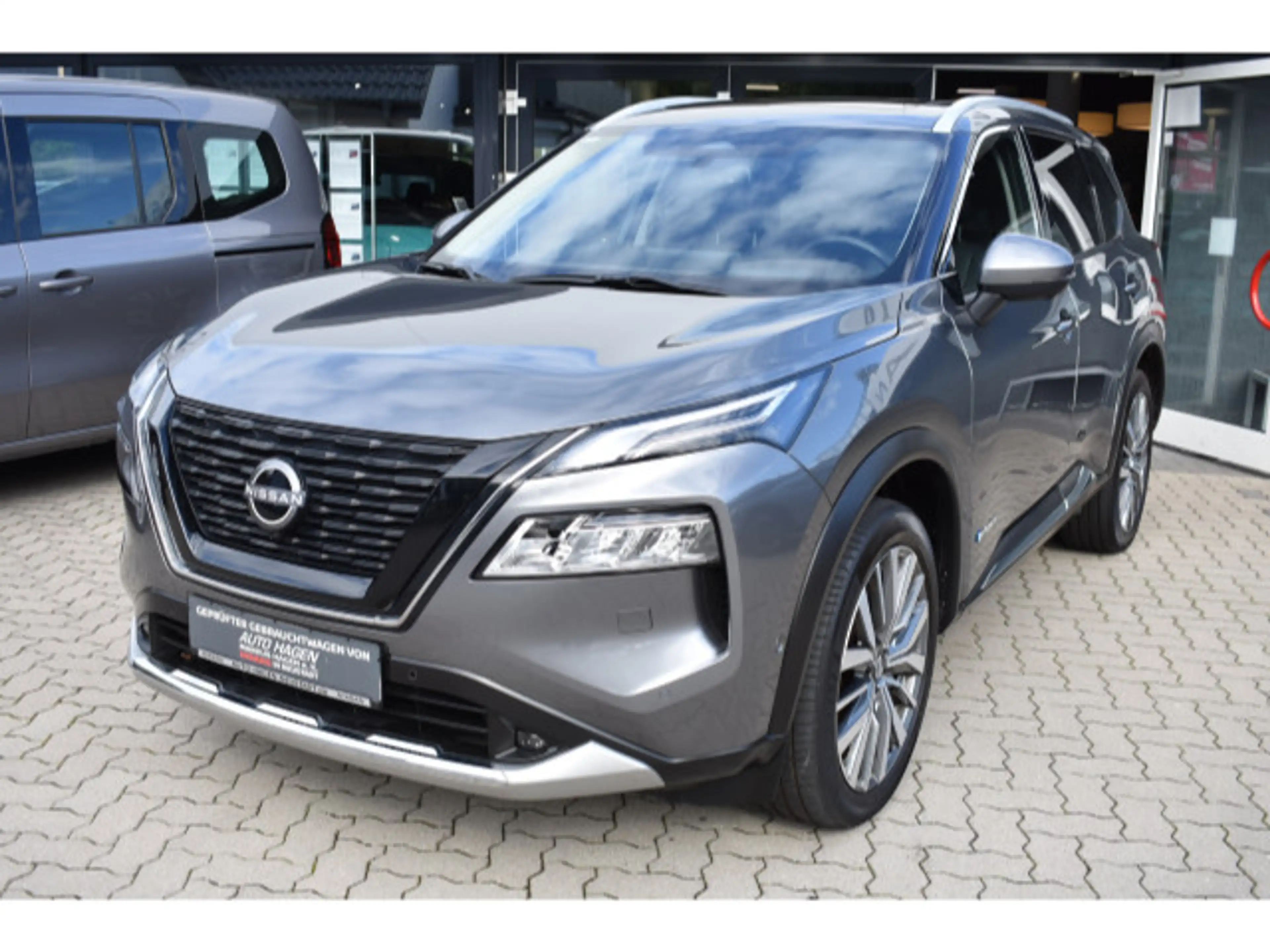 Nissan X-Trail e-Power e-4orce Tekna+ AHK Gestepptes Pr — photo 3