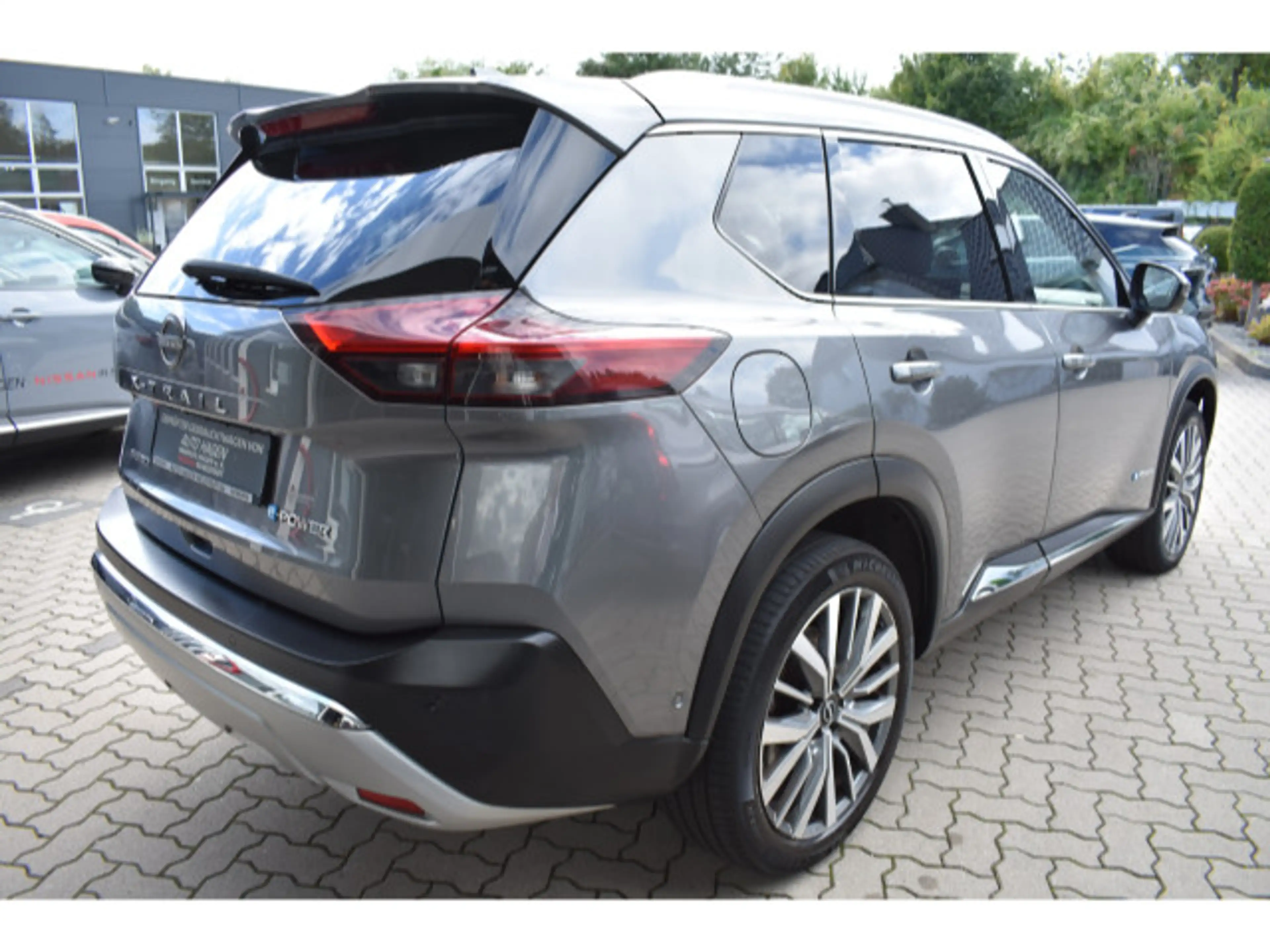 Nissan X-Trail e-Power e-4orce Tekna+ AHK Gestepptes Pr — photo 6
