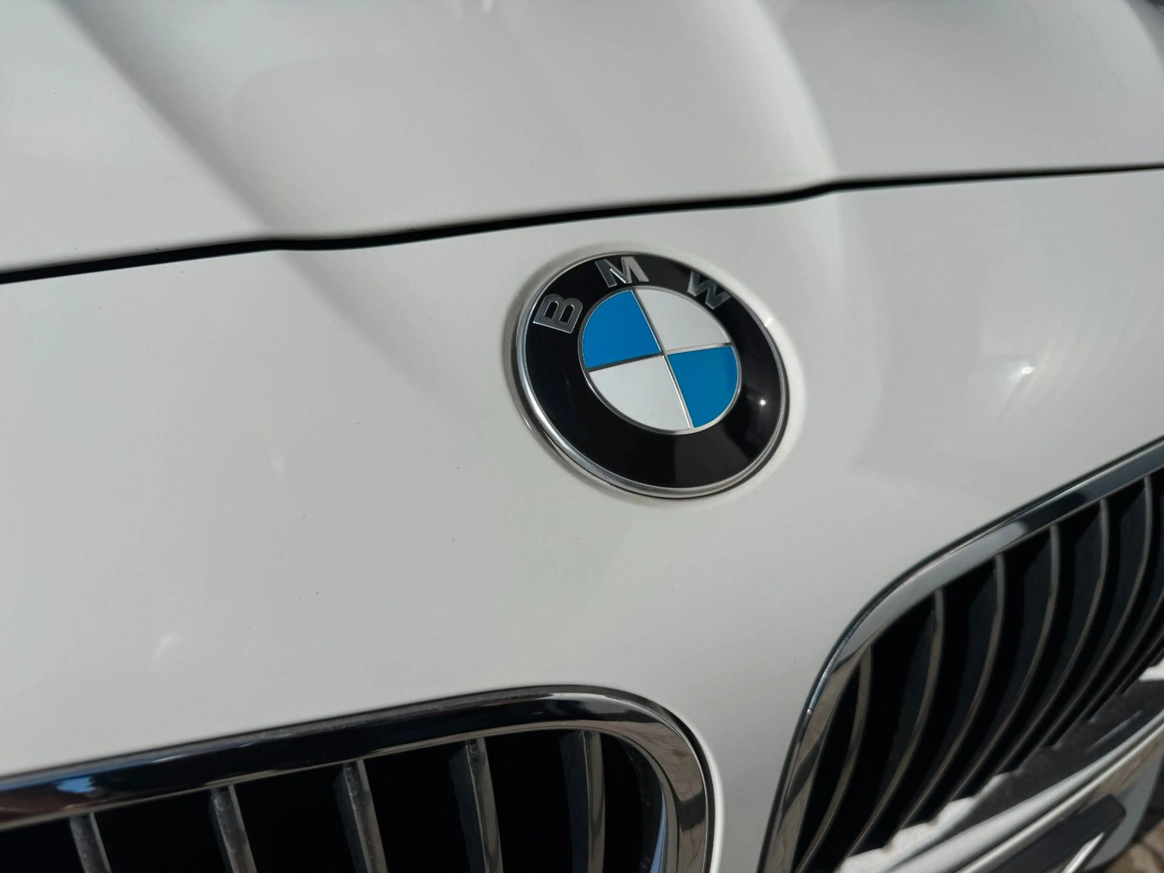 BMW 528 i Lim M-Paket/Leder/Kamera /SHZ/SCHIEBEDACH — photo 11
