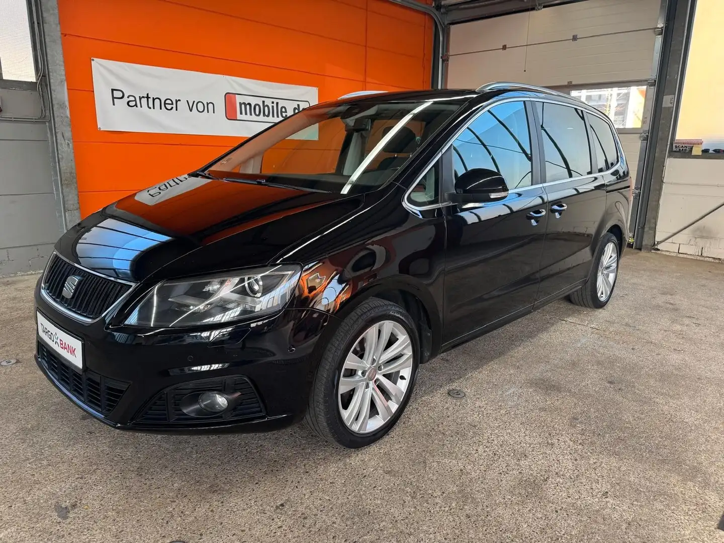 SEAT Alhambra 2.0 TDI DSG Style Pano Xenon Navi AHK Noir - 1