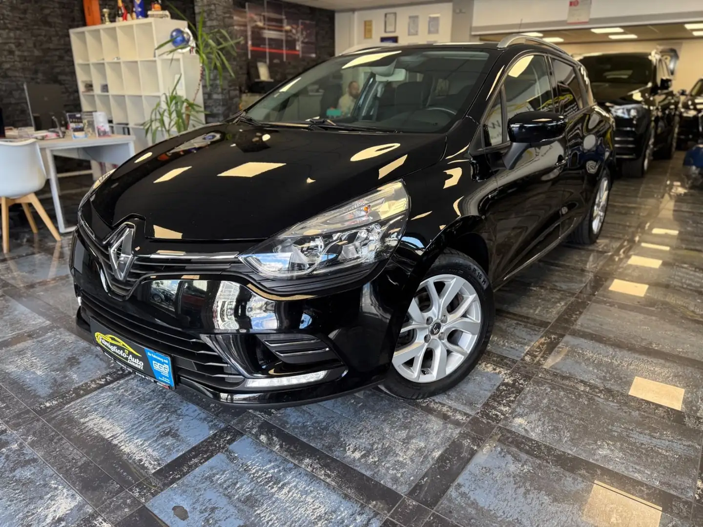 Renault Clio IV Grandtour Limited*Navi*AHK*Klima*1.Hand Noir - 2