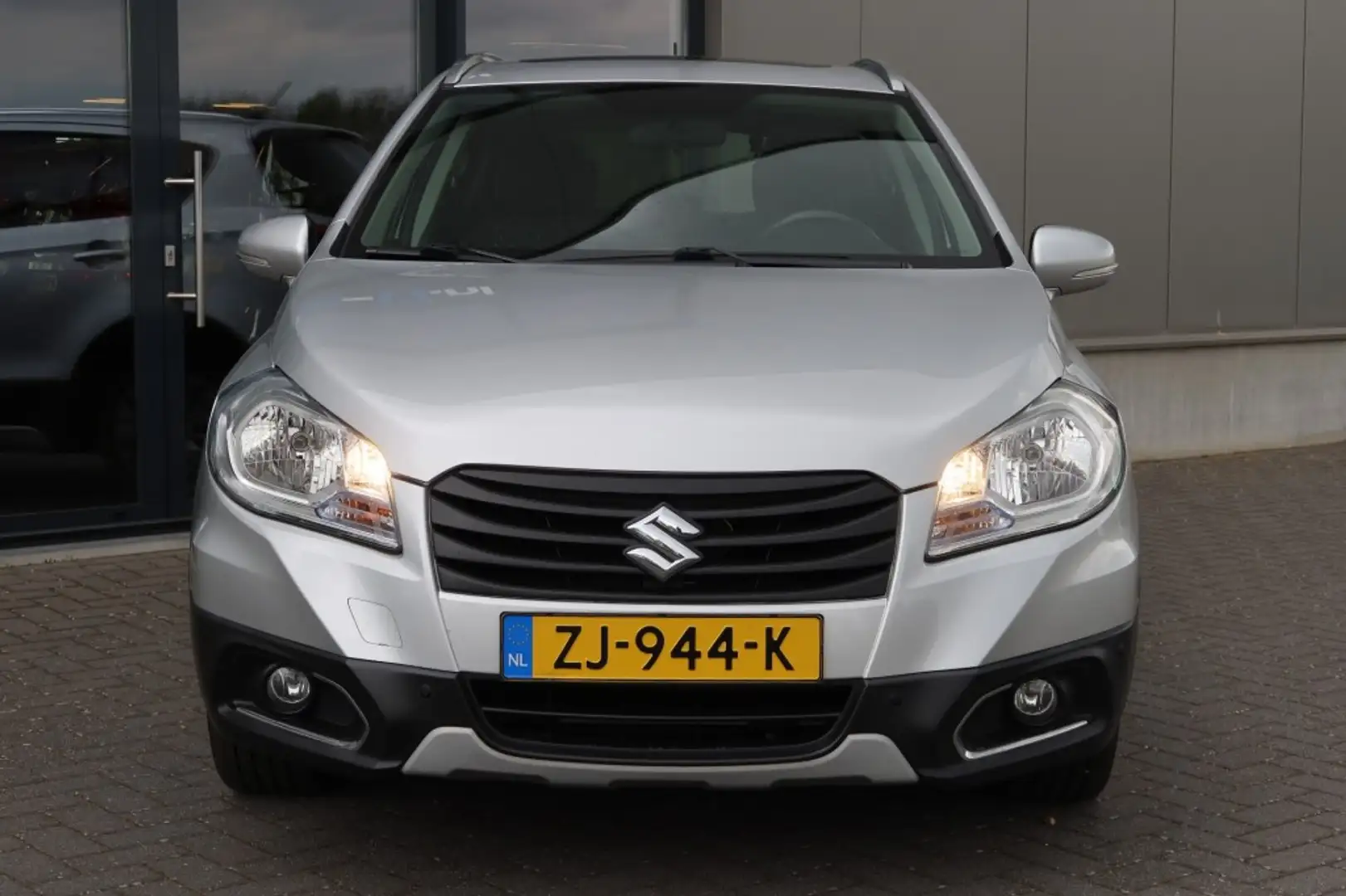 Suzuki SX4 S-Cross 1.6 Allgrip Exclusive Clima, schuif/kantel Gris - 2