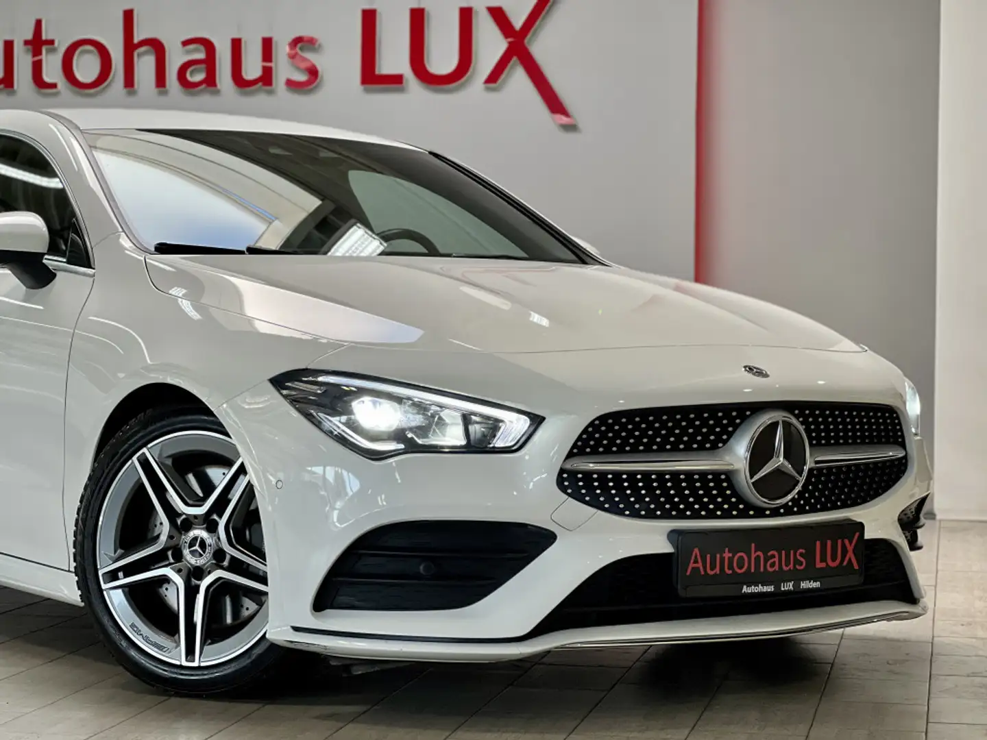 Mercedes-Benz CLA 250 AMG LINE LEDER AHK WIDE R-KAM Weiß - 2