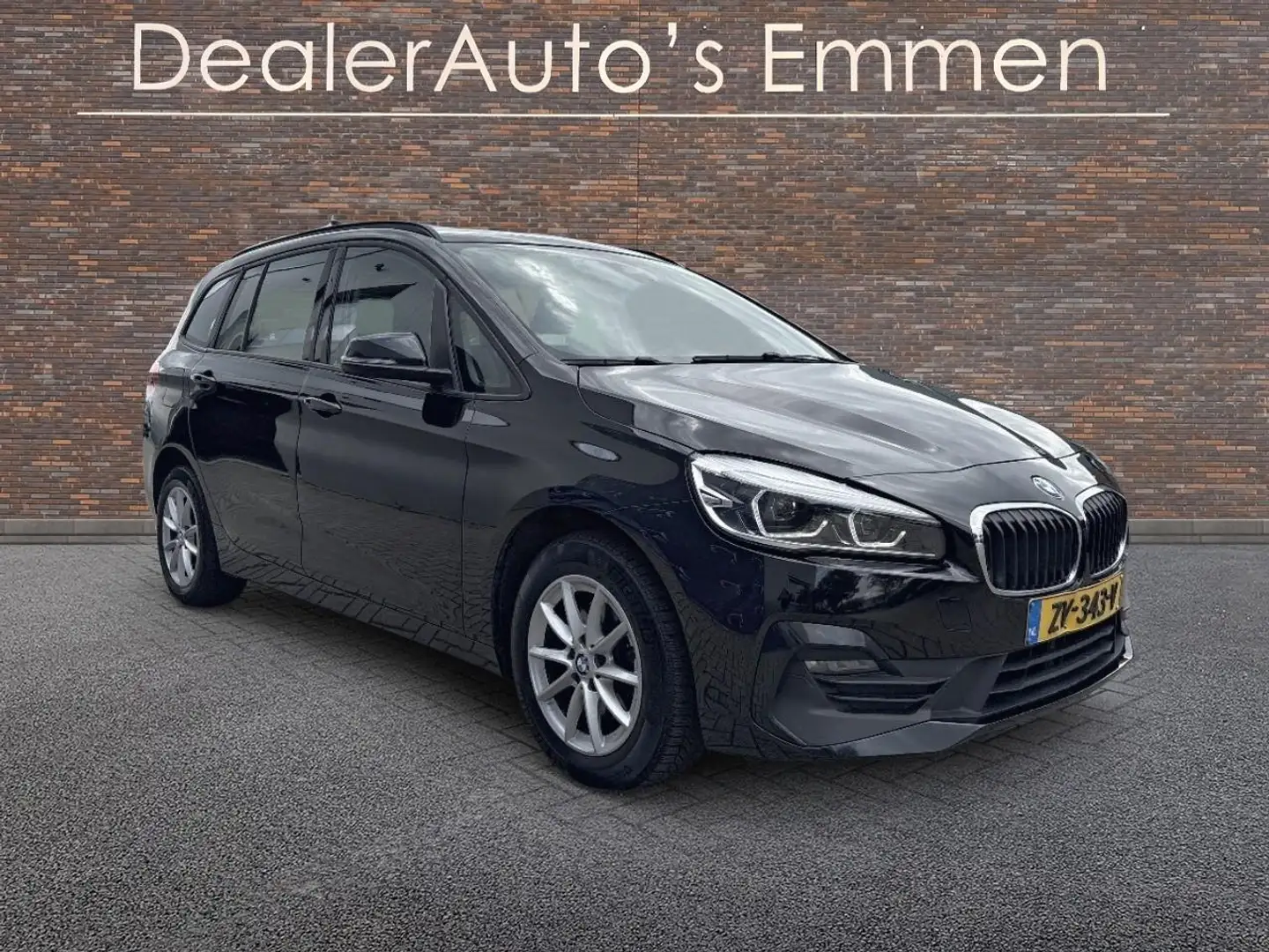 BMW 216 2-serie Gran Tourer 216d ECC SPORTSTOELEN NAVIGATI Zwart - 1