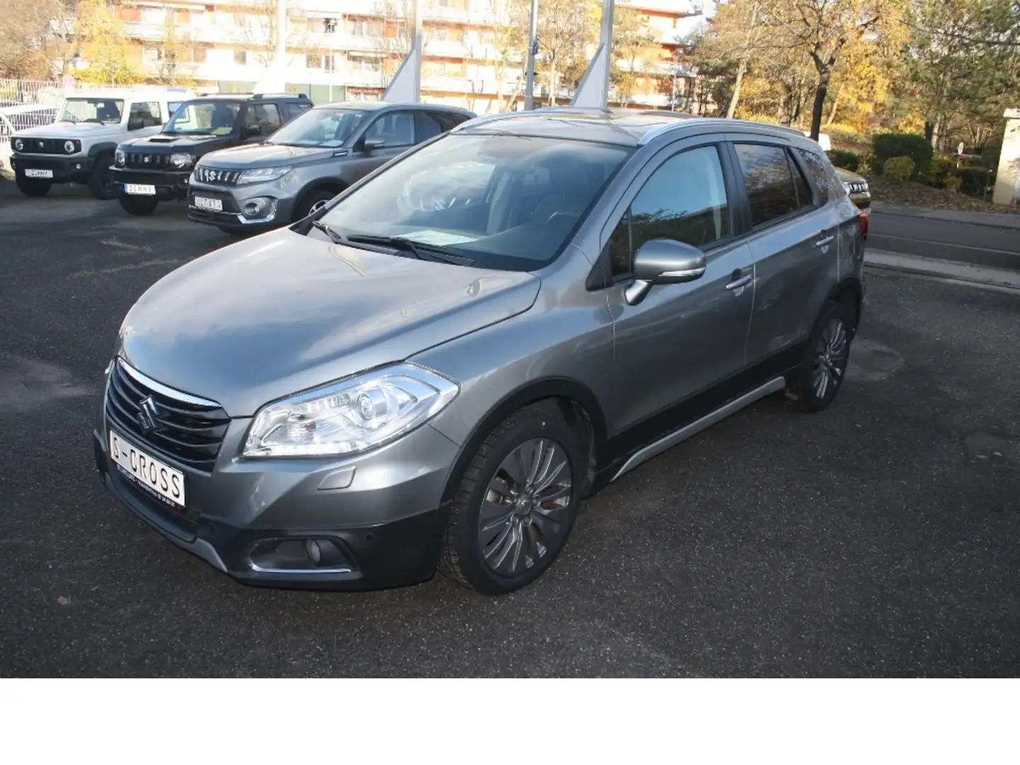 Suzuki SX4 S-Cross Comfort+ Gris - 2