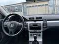 Volkswagen Passat 1.6 TDI Euro5 Climatronic Sitzhzg Silber - thumbnail 10