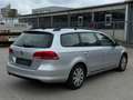Volkswagen Passat 1.6 TDI Euro5 Climatronic Sitzhzg Silber - thumbnail 6