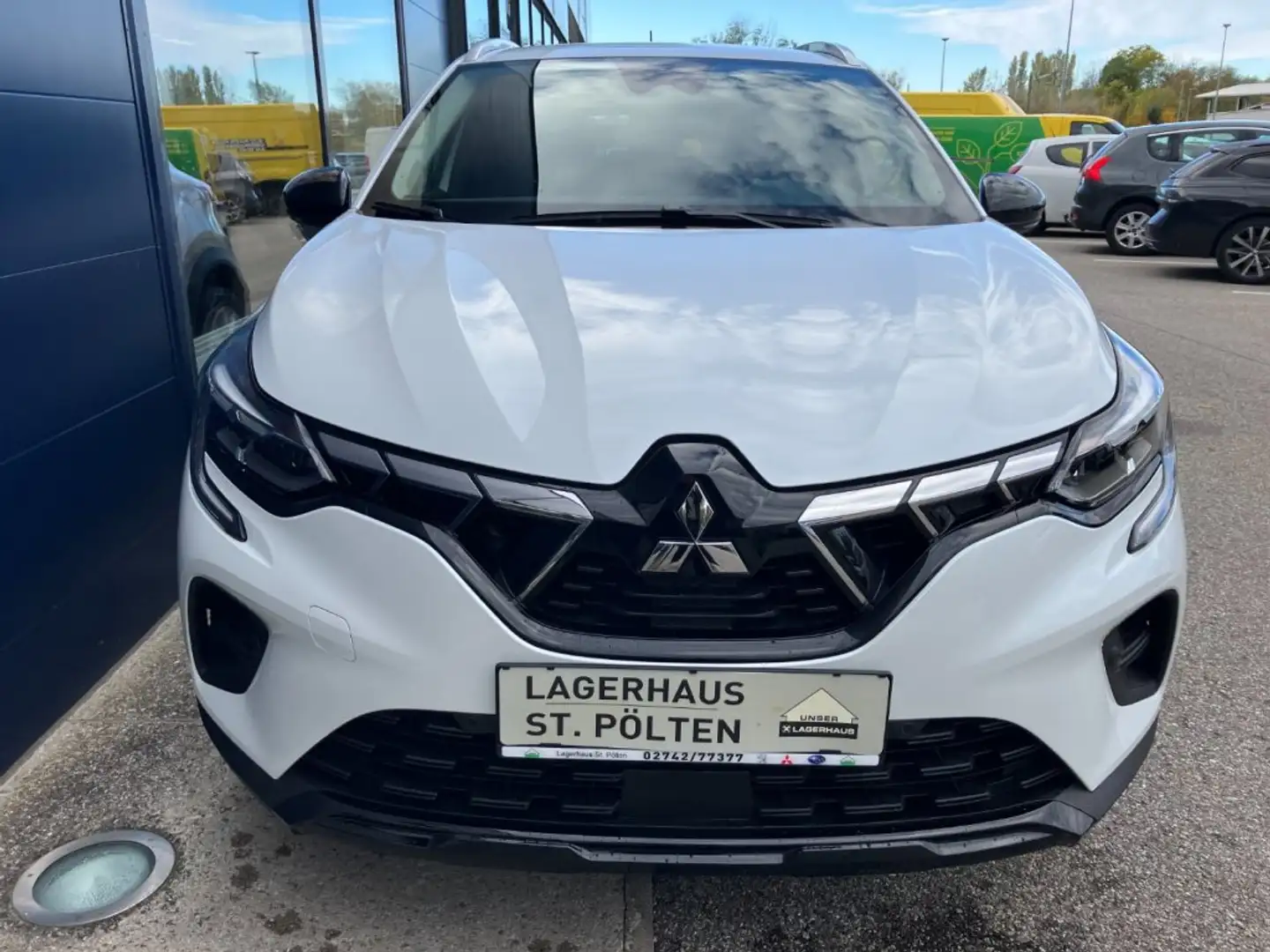 Mitsubishi ASX 1,3 Petrol Invite S+C 45 Jahre Edition 23 Blanc - 2