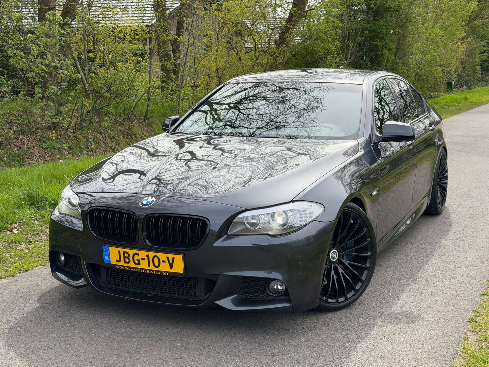 BMW 550