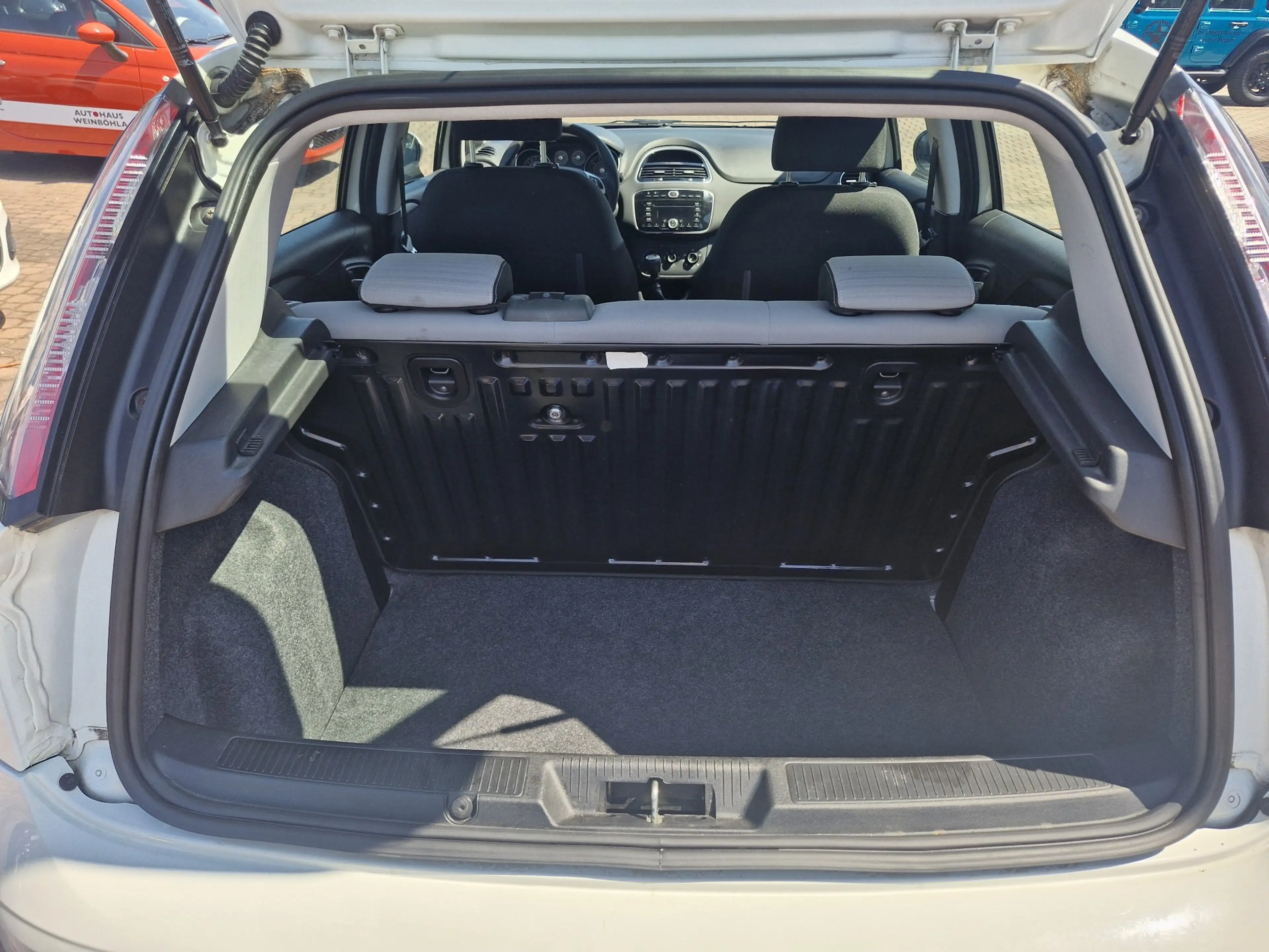 Fiat Punto Pop — photo 7
