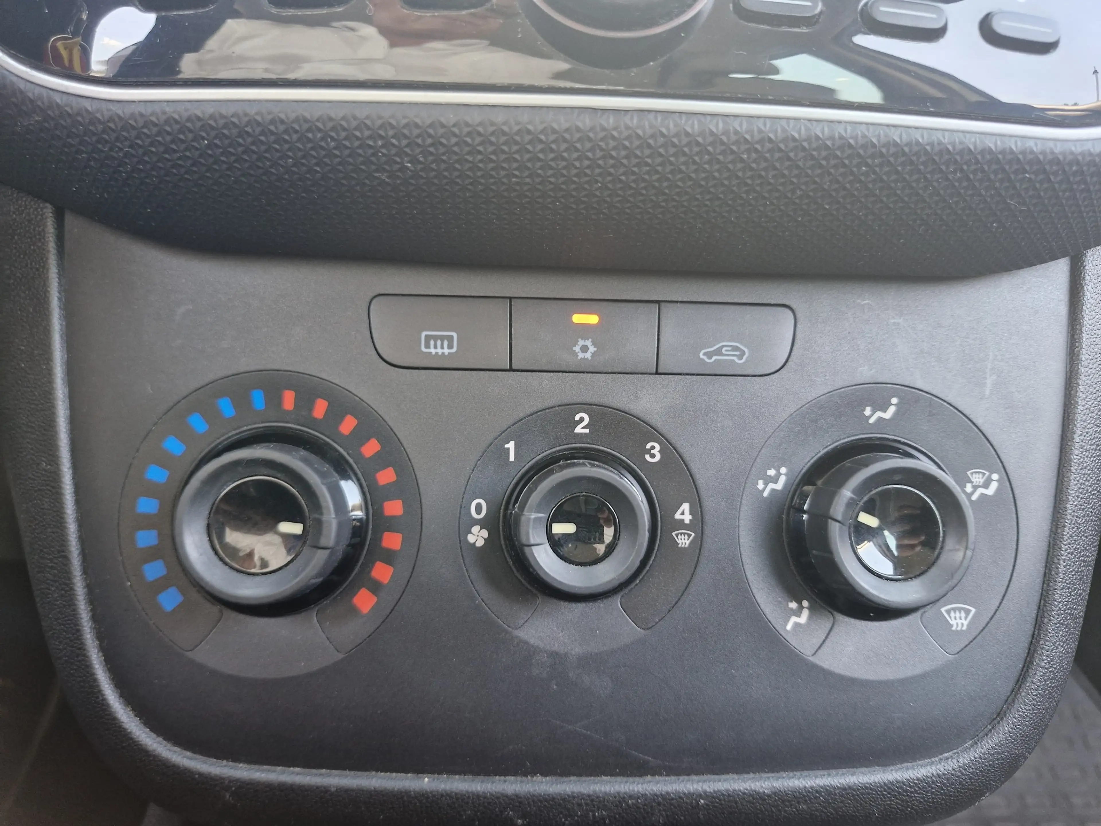 Fiat Punto Pop — photo 4