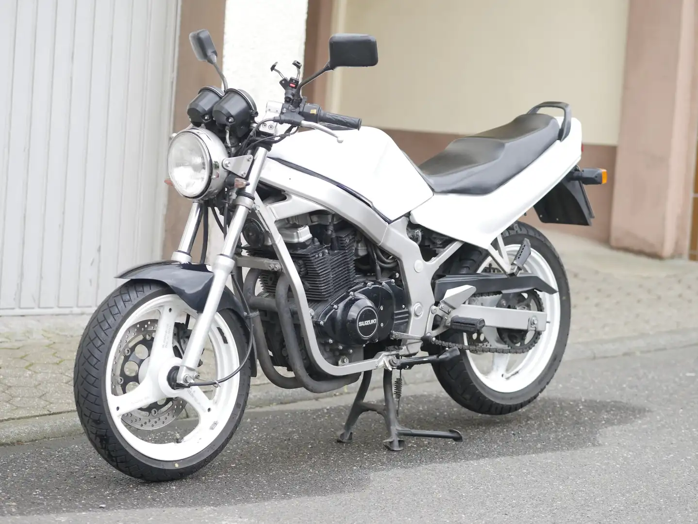 Suzuki GS 500 E Weiß - 1