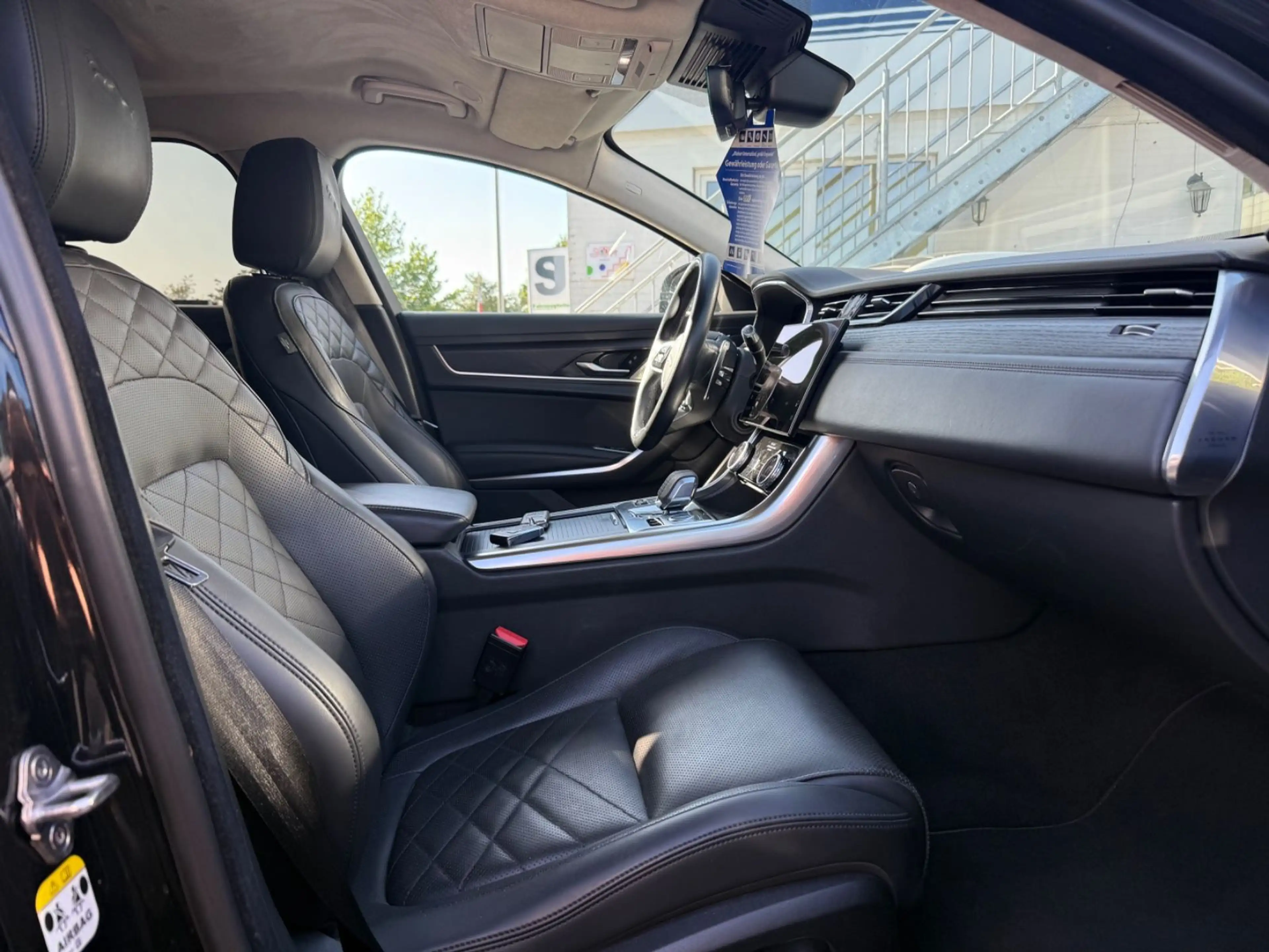 Jaguar XF Sportbrake HSE AWD (LED-ACC-MERIDIAN-360°) — photo 14