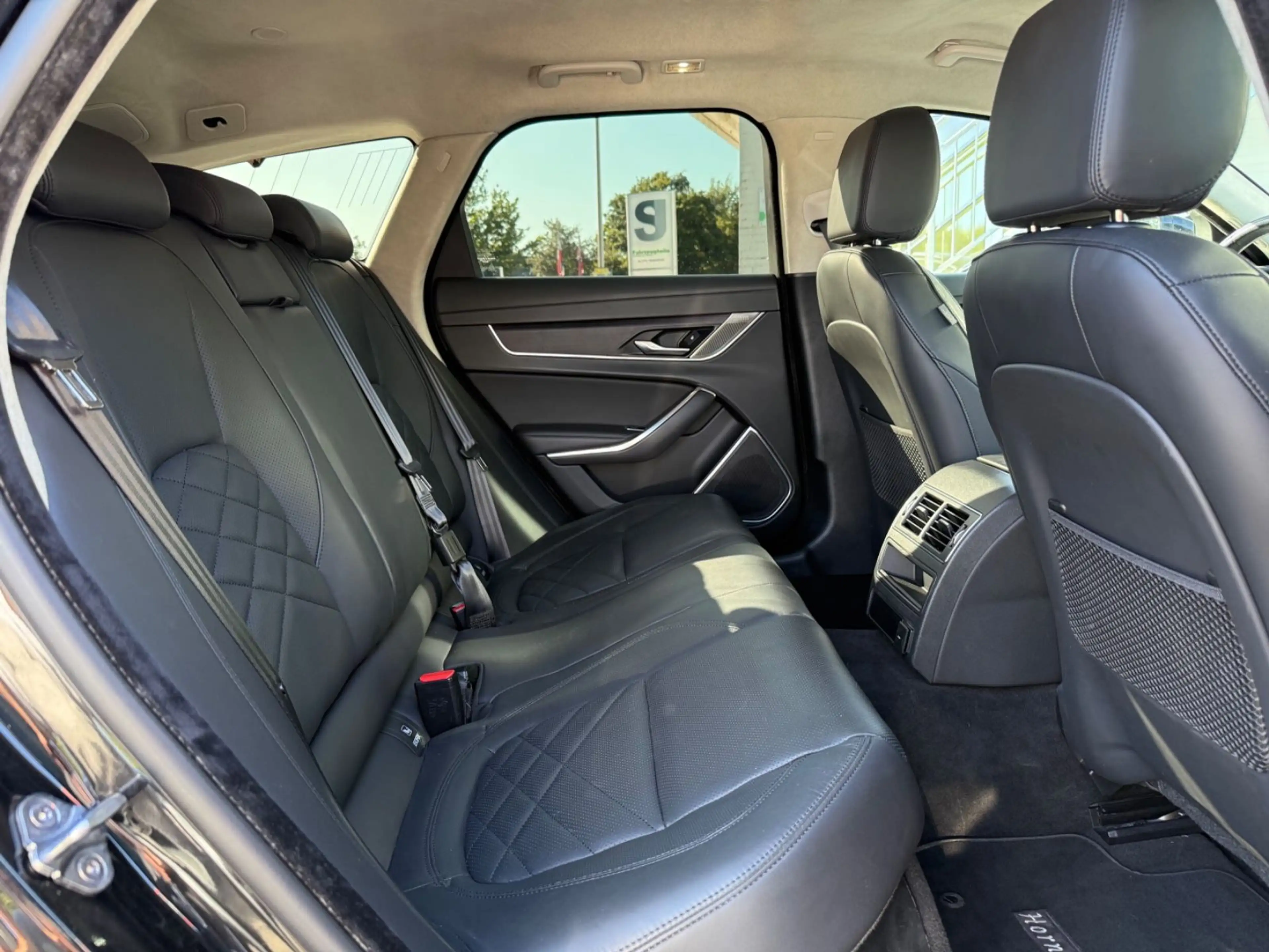 Jaguar XF Sportbrake HSE AWD (LED-ACC-MERIDIAN-360°) — photo 13