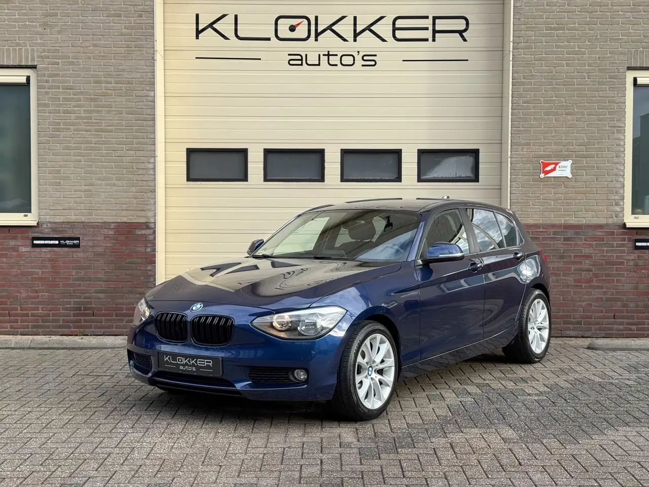 BMW 114