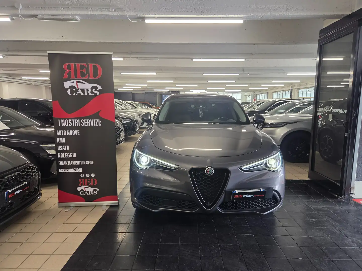 Alfa Romeo Stelvio 2.2 t Veloce Q4 210cv auto Grigio - 1