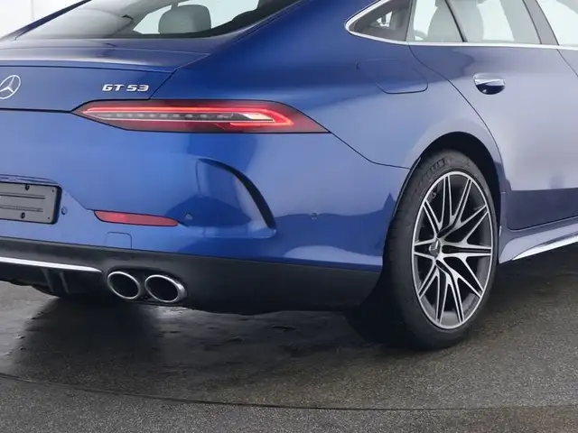Mercedes-Benz Amg GT view 5