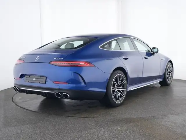 Mercedes-Benz Amg GT view 4