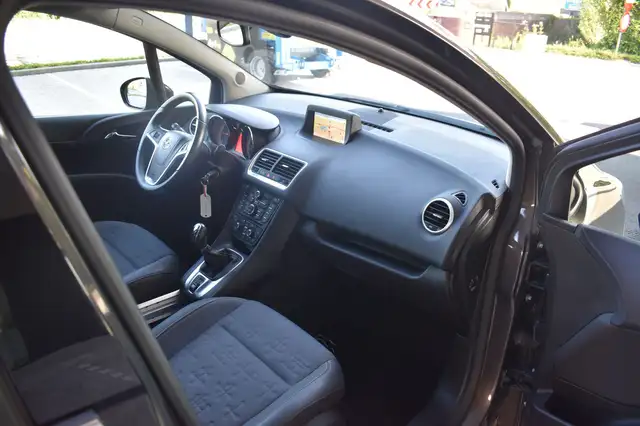Opel Meriva view 14