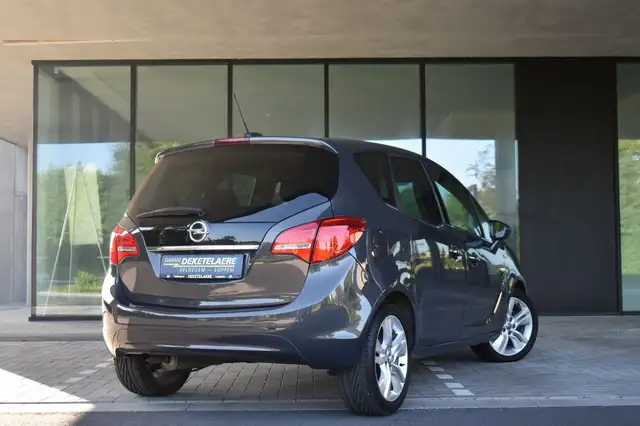 Opel Meriva view 2