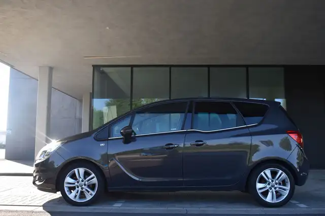 Opel Meriva view 4