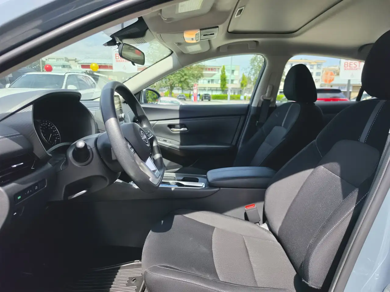 Nissan Sentra снимка Nissan Sentra