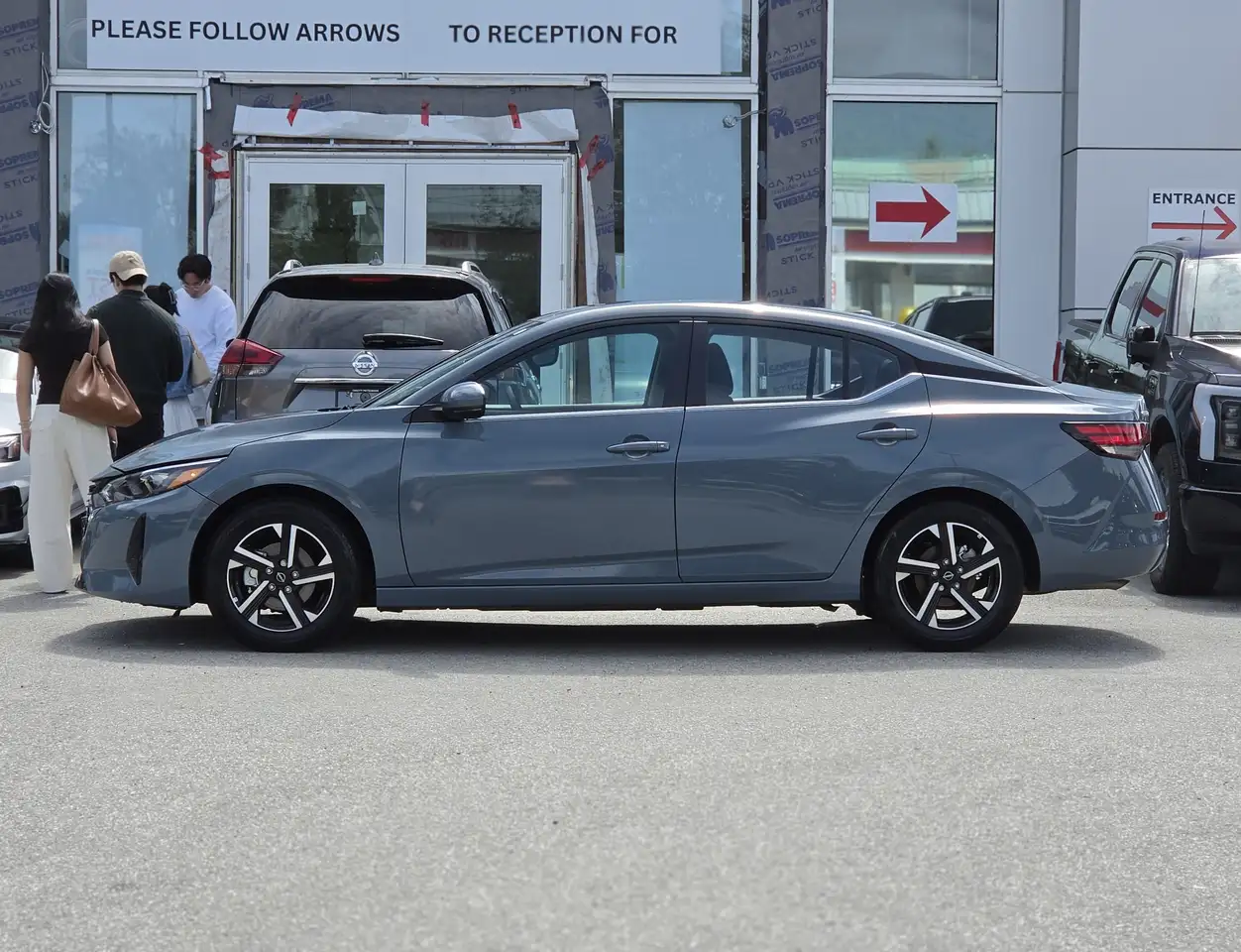 Nissan Sentra снимка Nissan Sentra
