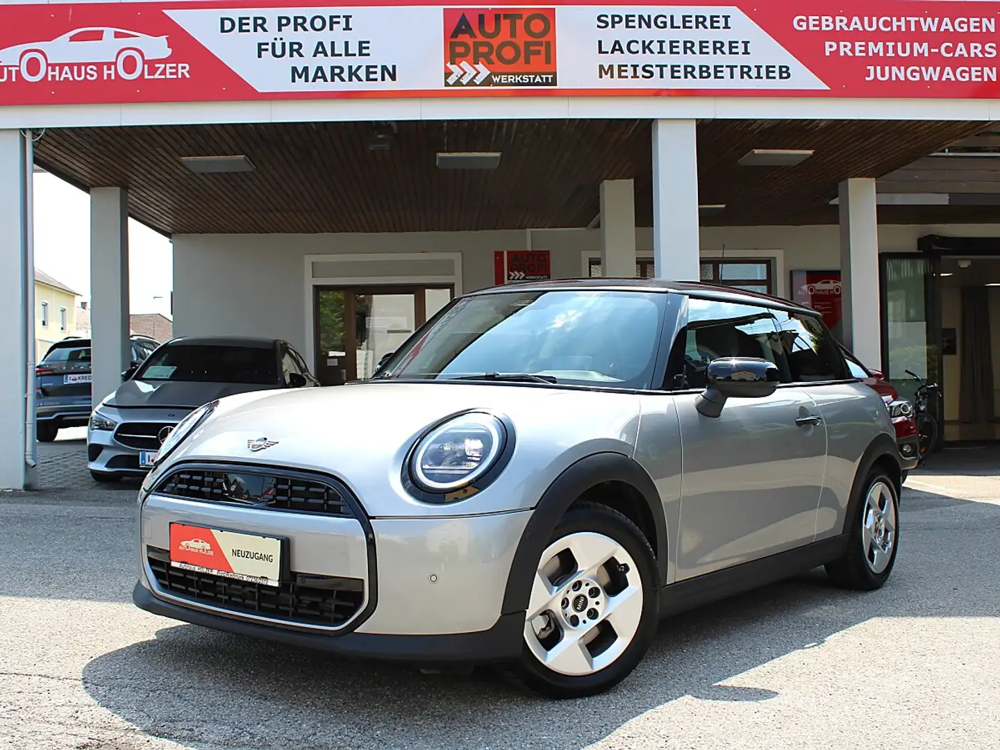 MINI Cooper C Classic Trim Aut. *S-Paket, Head-Up, KESSY* Silber - 1