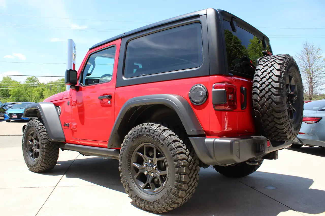 Jeep Wrangler снимка Jeep Wrangler