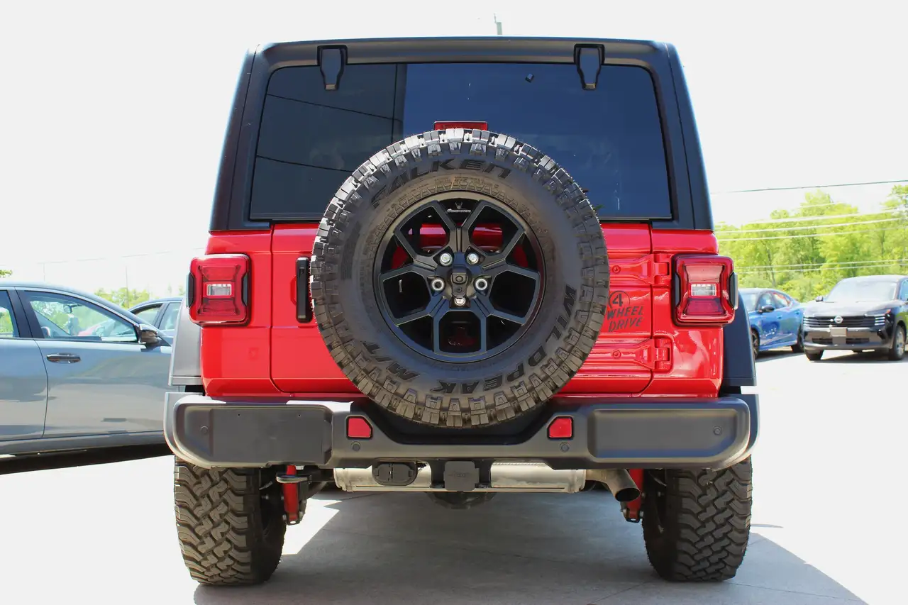 Jeep Wrangler снимка Jeep Wrangler