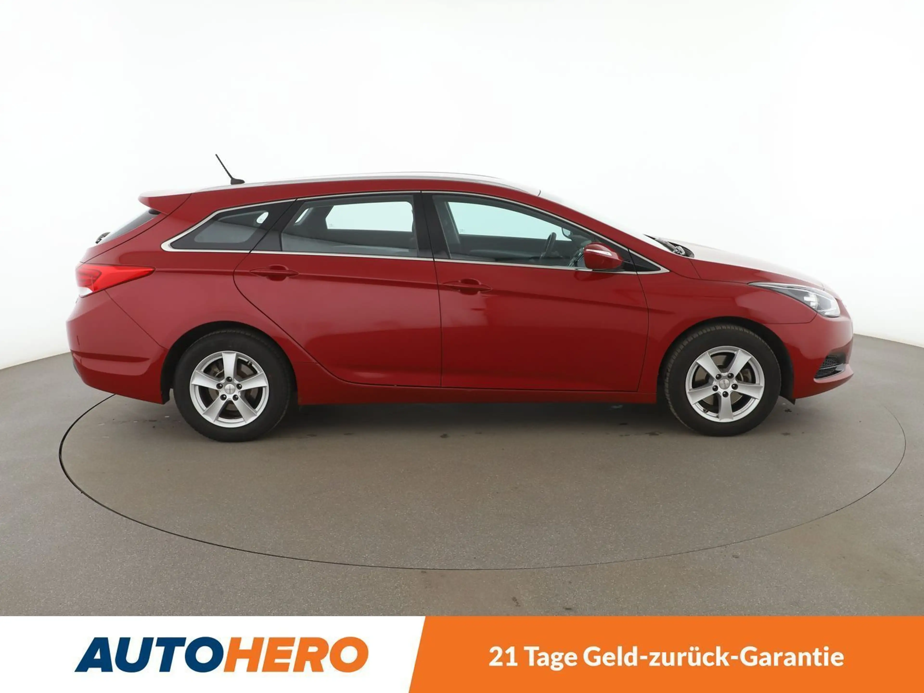 Hyundai i40 1.6 Classic Blue*PDC*KLIMA*GARANTIE* — photo 7