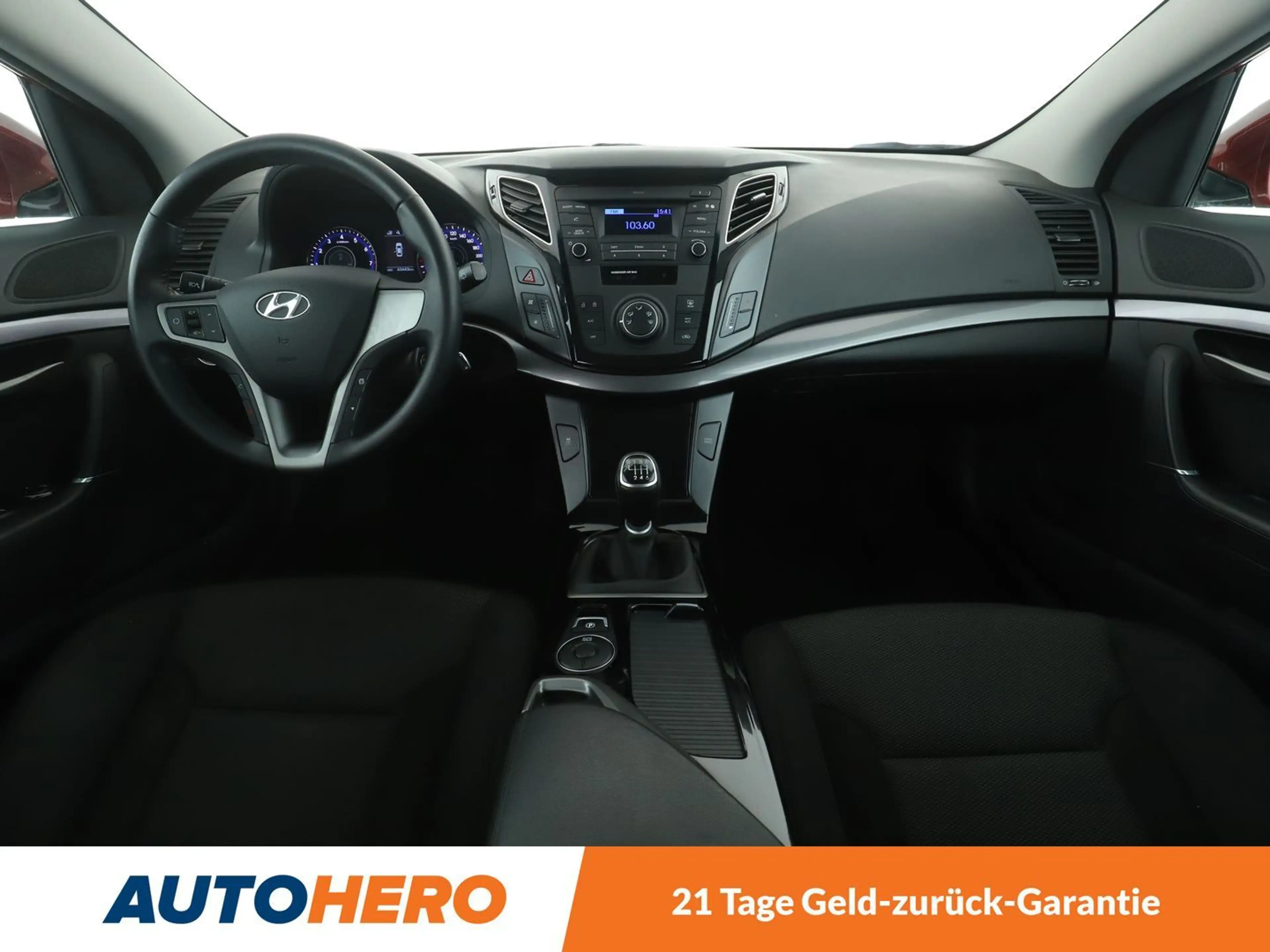 Hyundai i40 1.6 Classic Blue*PDC*KLIMA*GARANTIE* — photo 12