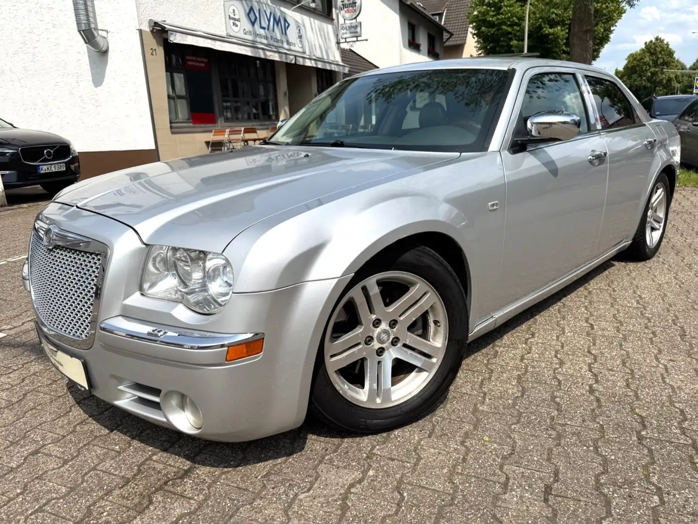 Chrysler 300C 3.5 V6*LPG*AUTOGAS*LEDER*XENON*AUTOM*MEMORY Plateado - 2