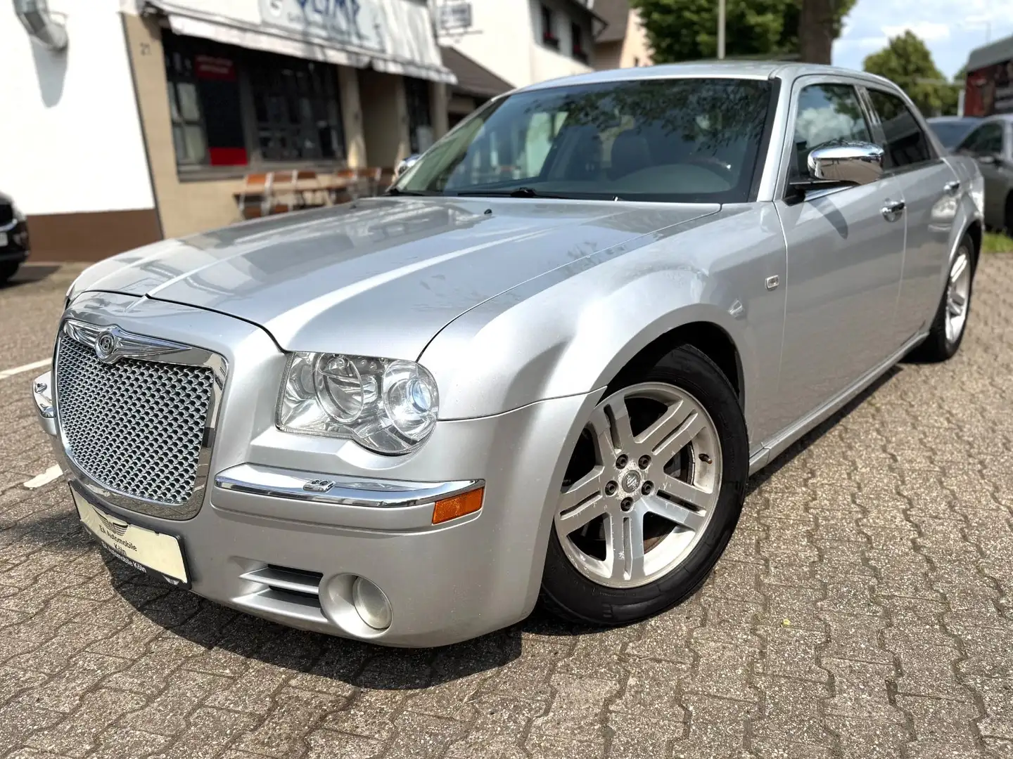Chrysler 300C 3.5 V6*LPG*AUTOGAS*LEDER*XENON*AUTOM*MEMORY Plateado - 1