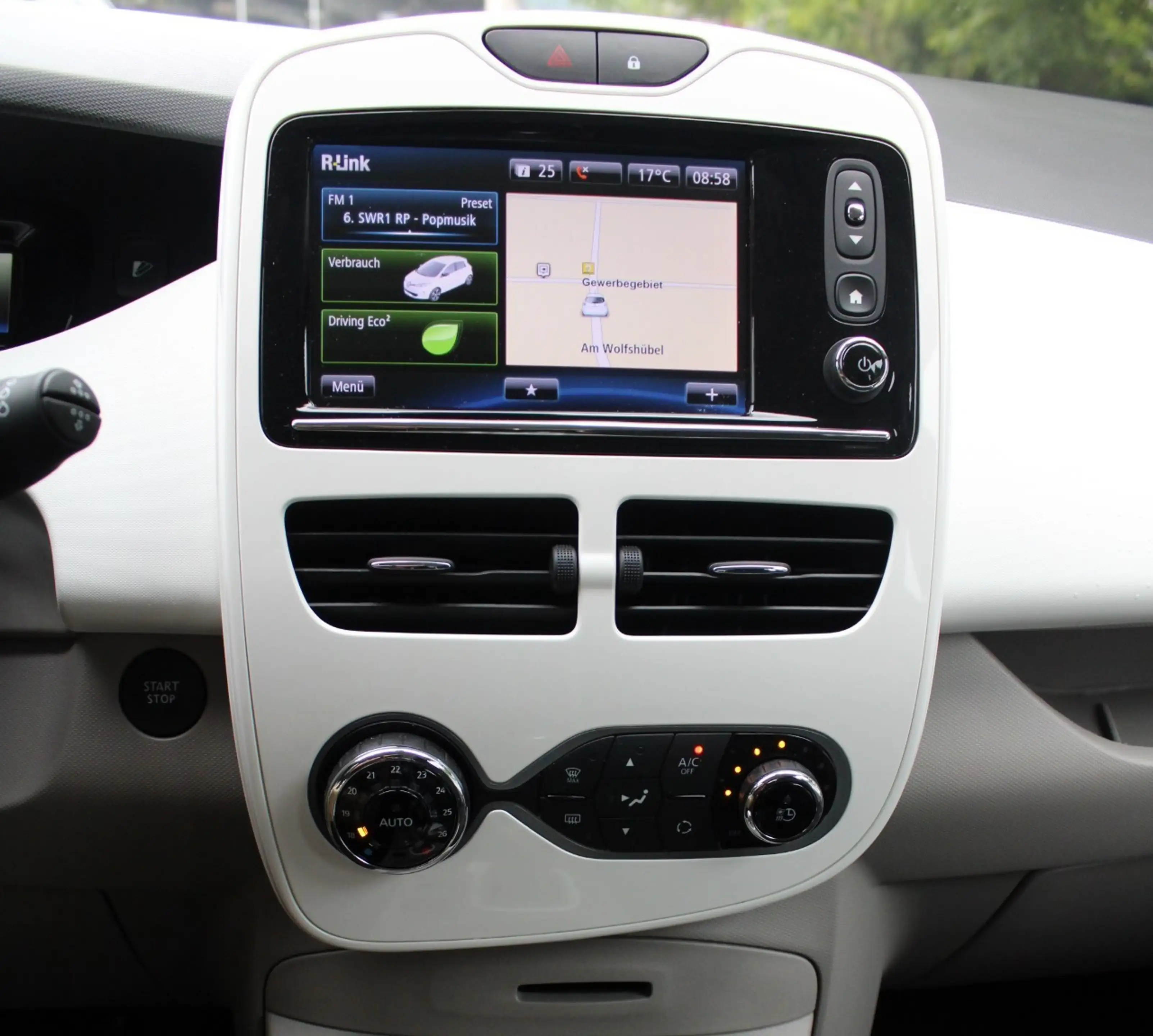 Renault ZOE Life Z.E. 40 (Miet-Batterie) — photo 10