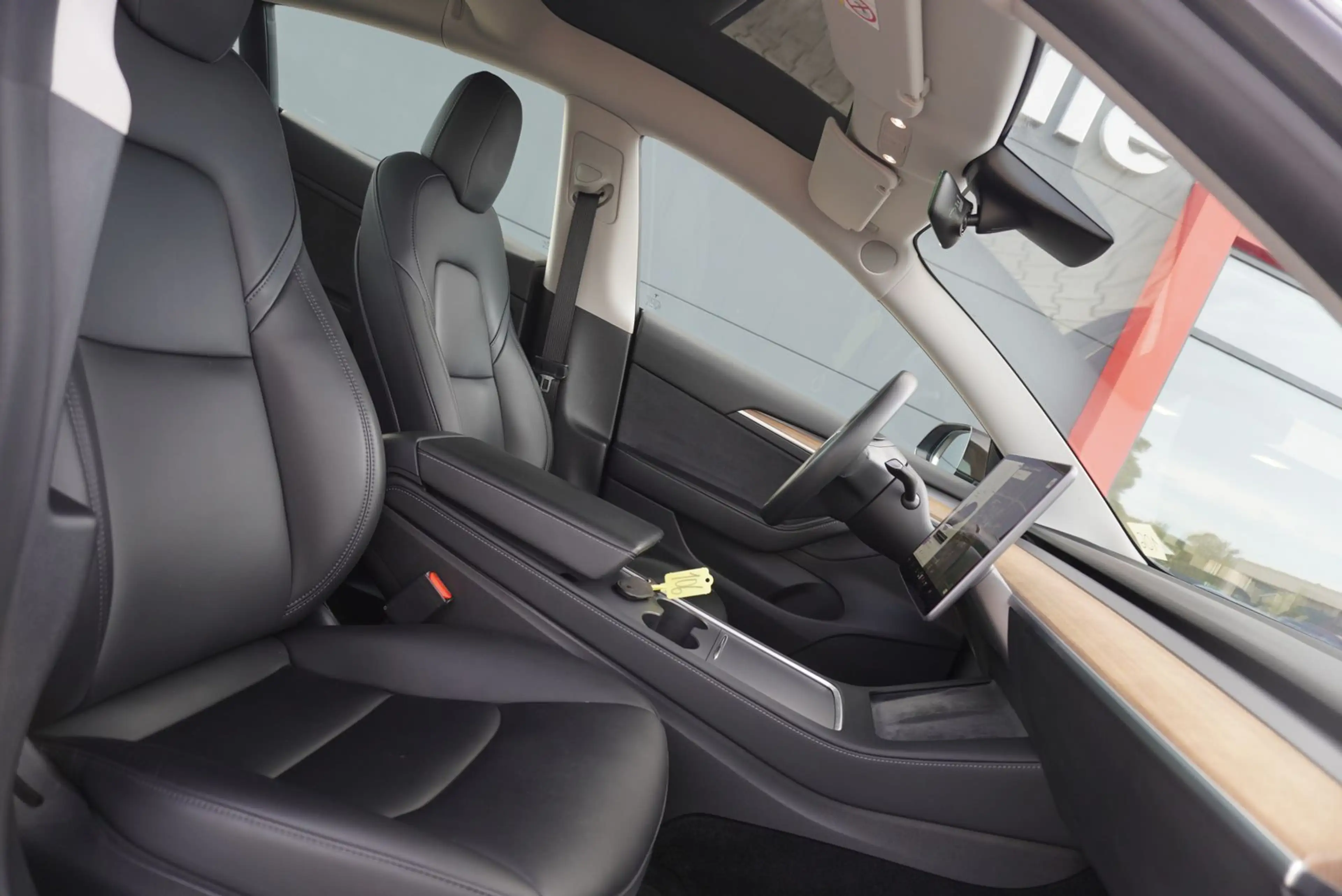 Tesla Model 3 RWD/Kameras/ST-Fahrwerk/Glasdach/325PS/ — photo 9